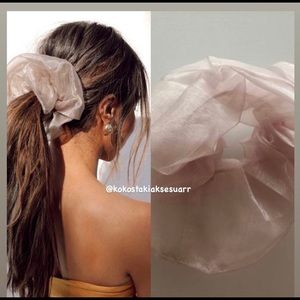 NEW Scrunchies